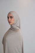 Load image into Gallery viewer, Oat Lightweight Instant Jersey