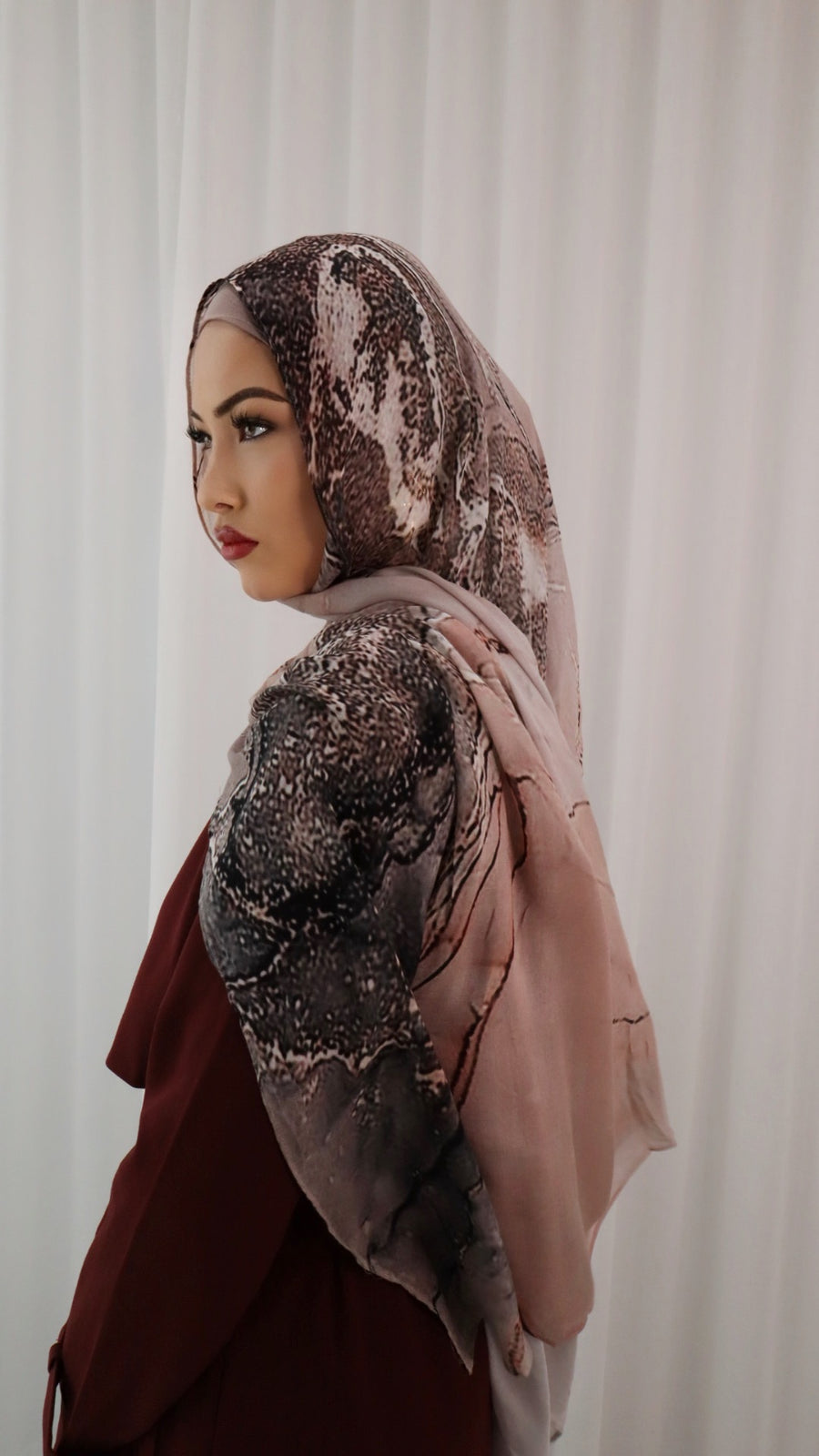 Dusty Rose Marble Modal