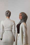 Load image into Gallery viewer, Perfect Grey Hijab and Non Slip Set