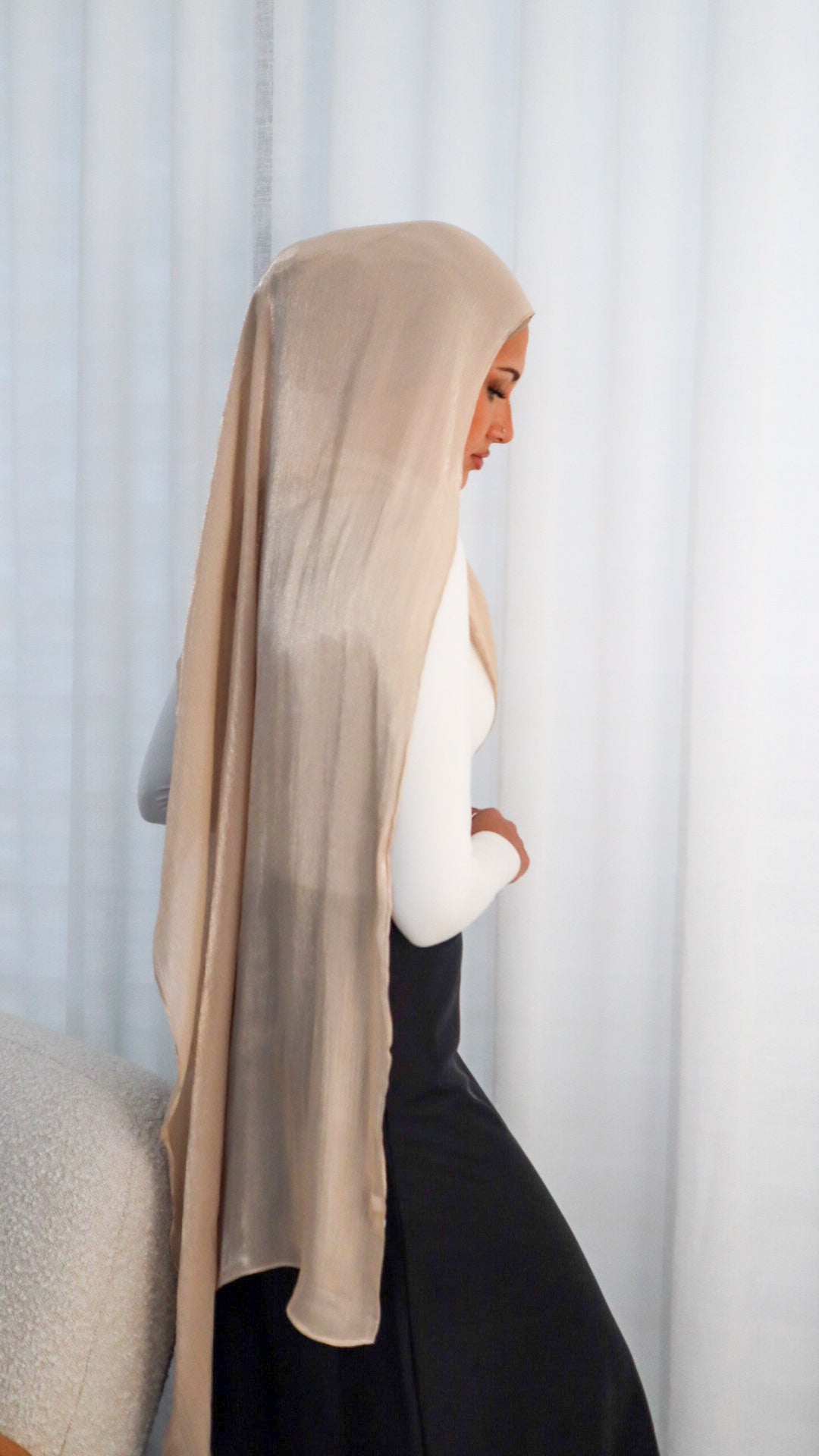 Nude Silk Almas