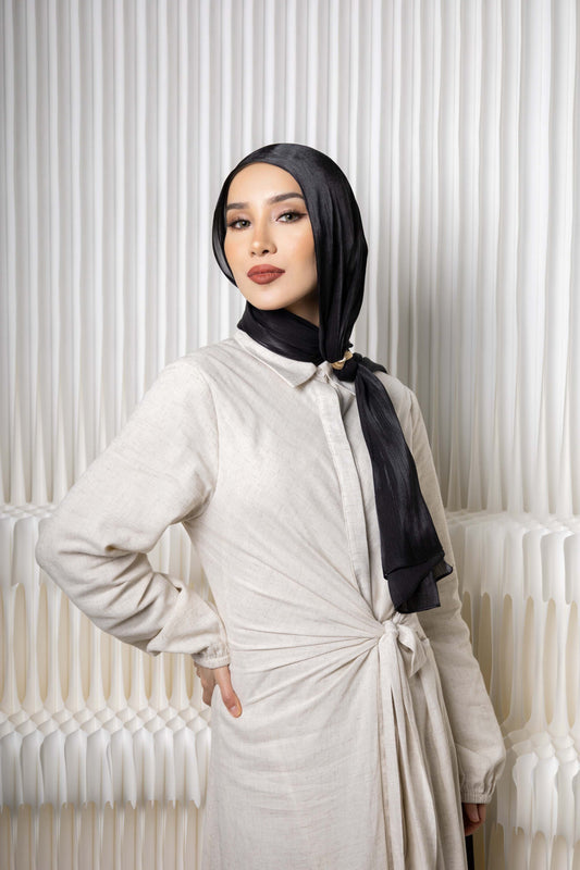 Black Silk Almas Hijab