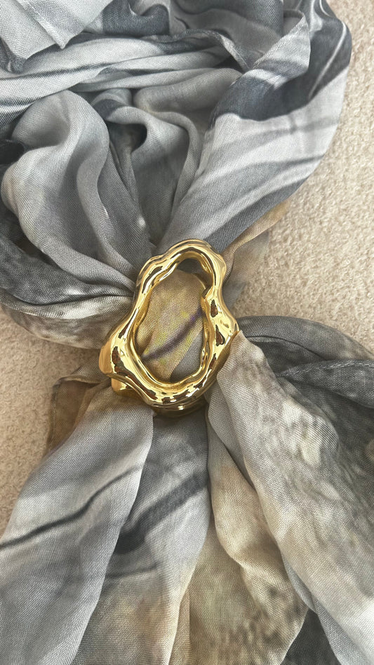 Brooch