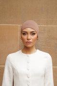 Load image into Gallery viewer, Coral Rose Non Slip Cap
