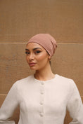 Load image into Gallery viewer, Coral Rose Non Slip Cap
