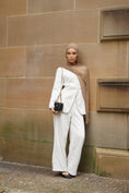 Load image into Gallery viewer, Latte Seamless Rayon Hijab

