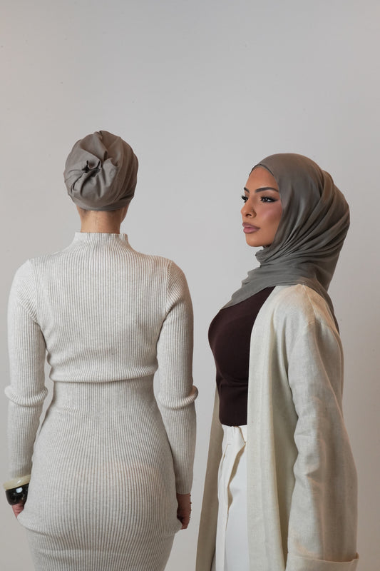 Perfect Grey Hijab and Non Slip Set