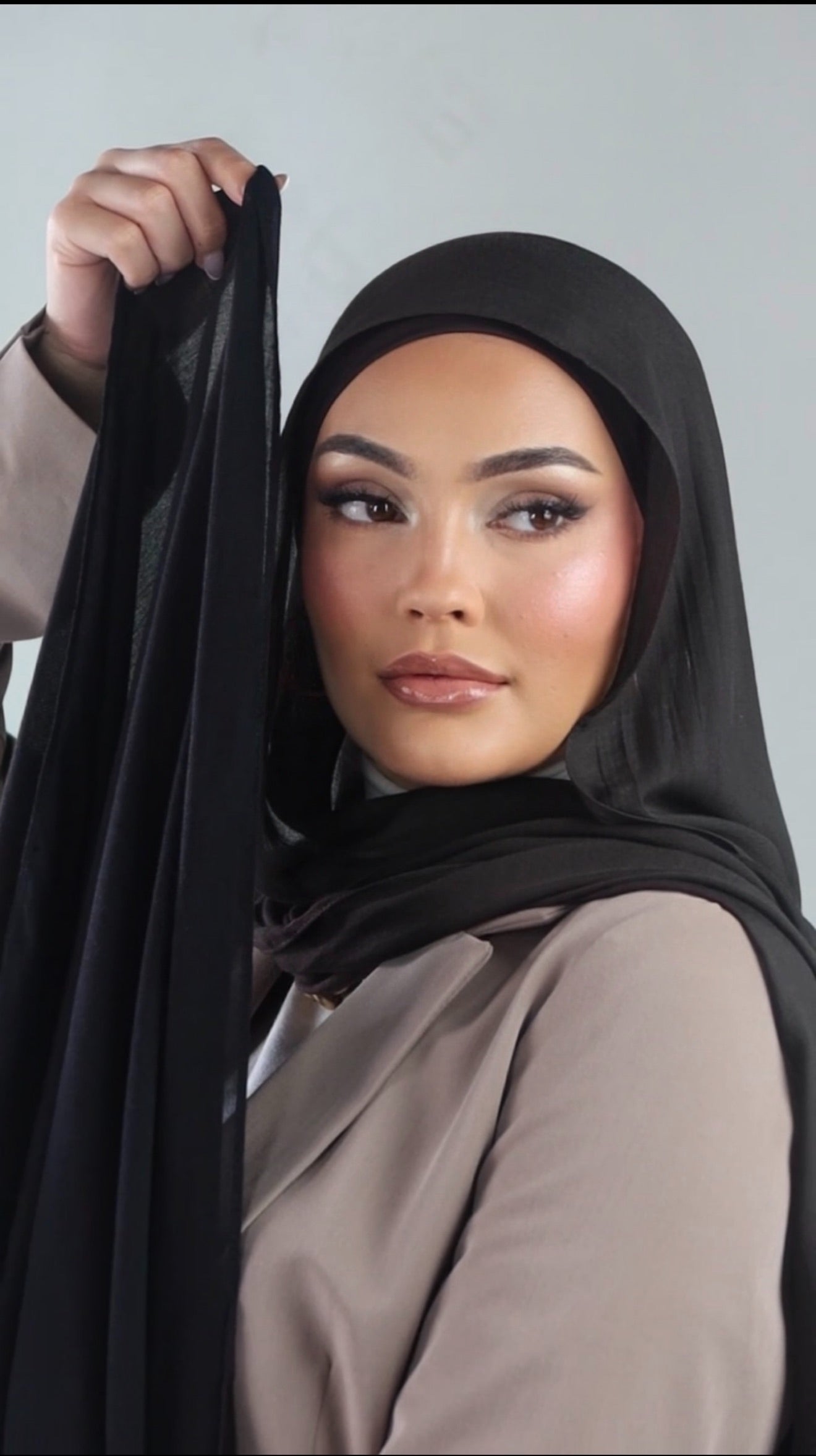 Ganache Brown Velvet Grip Undercap and Hijab Set