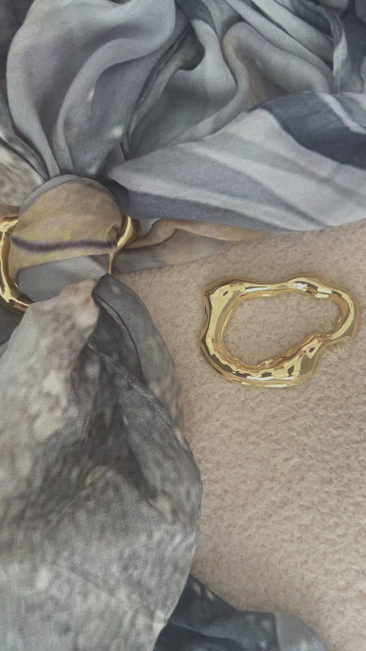 Brooch